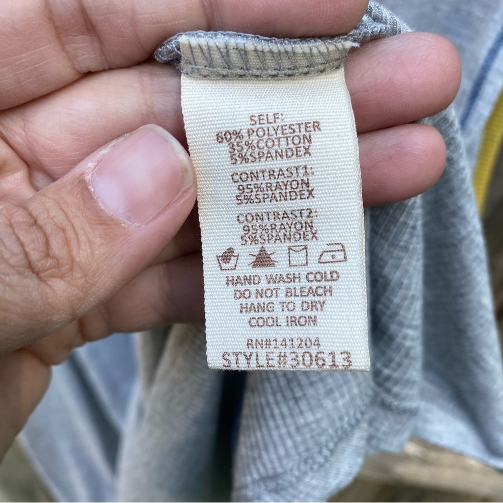 Hem & Thread Block Color Mock Neck Swing Tank - image 7